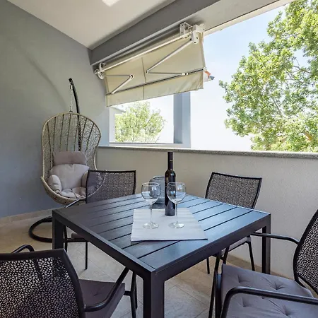 Apartman Beautiful In Saraje With Wifi