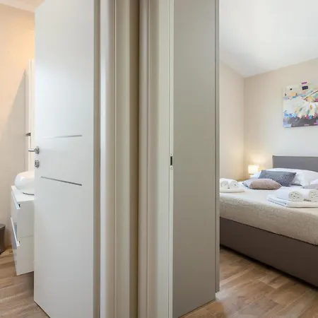 2 Bedroom Pet Friendly In Medulin