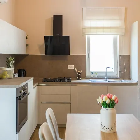 2 Bedroom Pet Friendly In Medulin